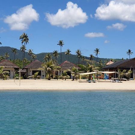 Footprints Beach Resort Agpudlos Ngoại thất bức ảnh