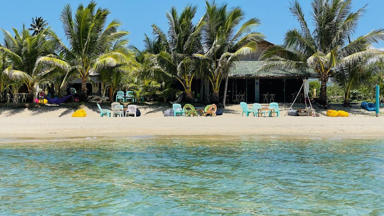 Footprints Beach Resort Agpudlos Ngoại thất bức ảnh