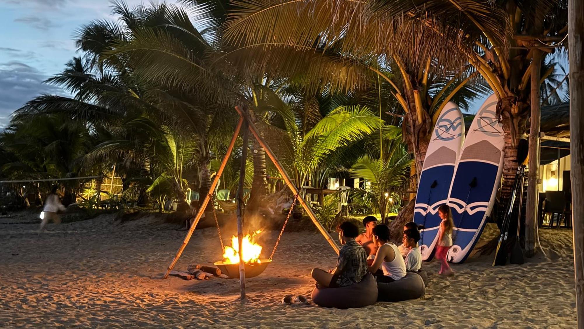 Footprints Beach Resort Agpudlos Ngoại thất bức ảnh