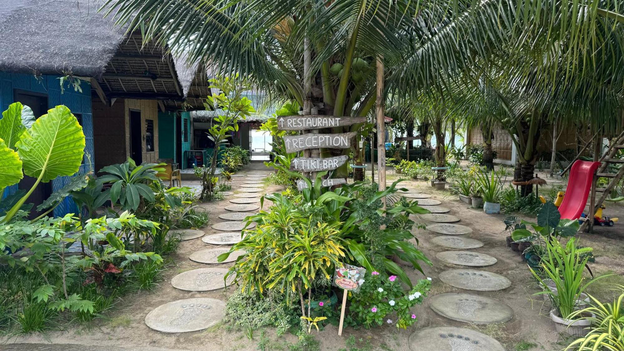 Footprints Beach Resort Agpudlos Ngoại thất bức ảnh