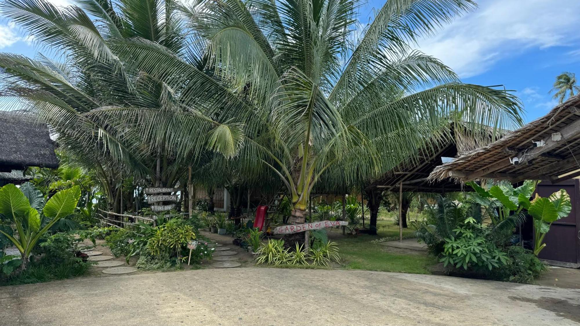 Footprints Beach Resort Agpudlos Ngoại thất bức ảnh